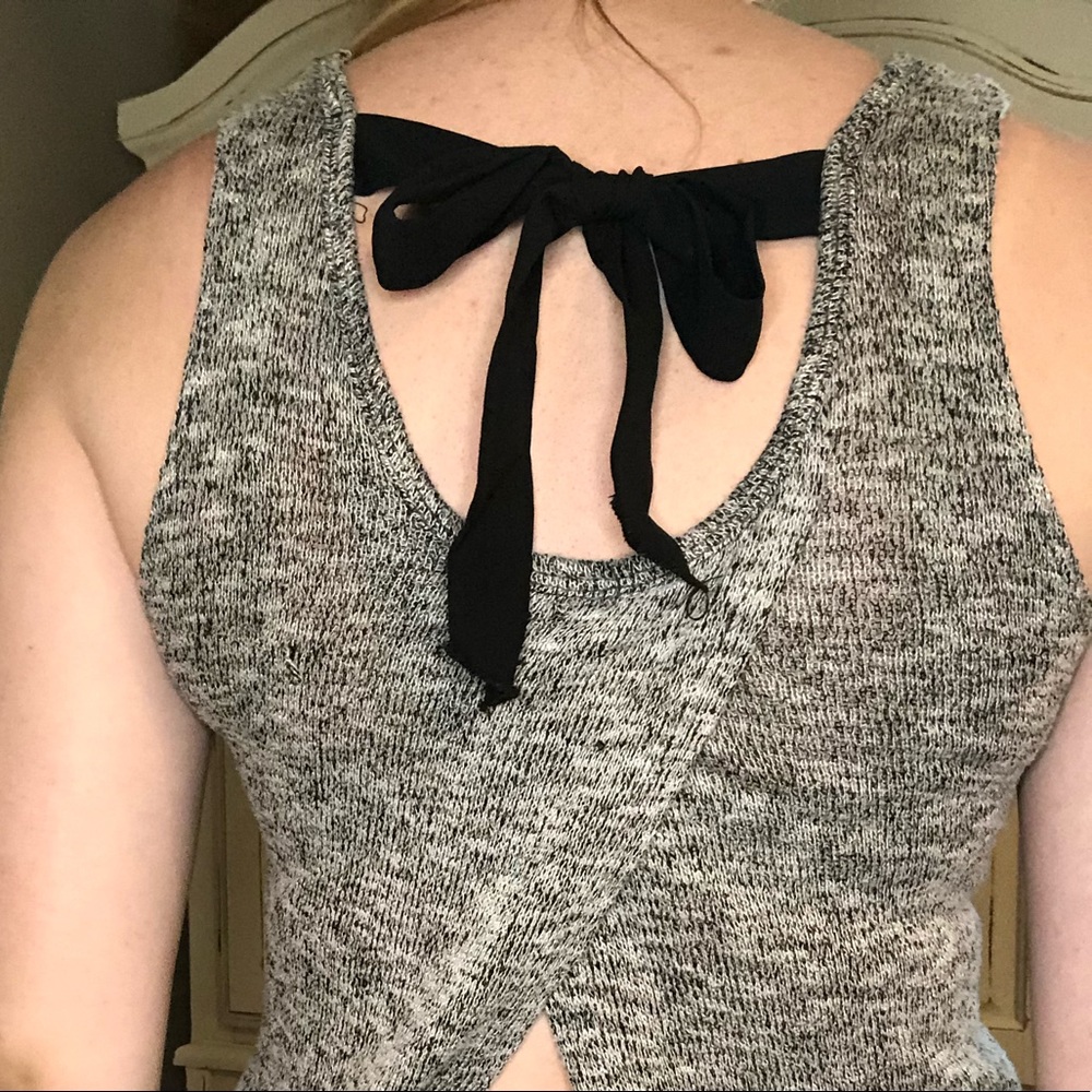 💐Lace Owl Knit Open-back Tank Top - Picture 3 of 5
